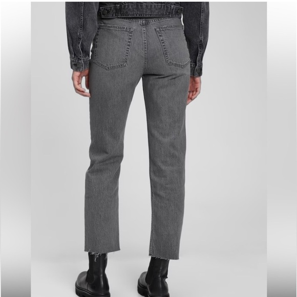 Gap Women's Cheeky Straight High Rise Jean 32/14 short Gray NEW - Picture 8 of 13